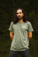 t-shirt-kaki-homme-marquage-dos-coeur t-shirt-kaki-homme-marquage-dos-coeur