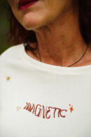 sweat-shirt-blanc-femme-motif-magnetic sweat-shirt-blanc-femme-motif-magnetic