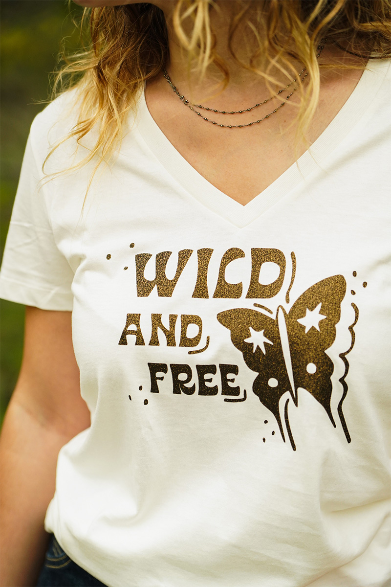 t-shirt-blanc-femme-impression-papillon-or