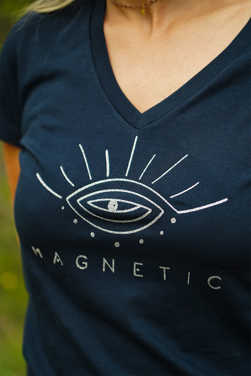 t-shirt-bleu-femme-magnetic-argente